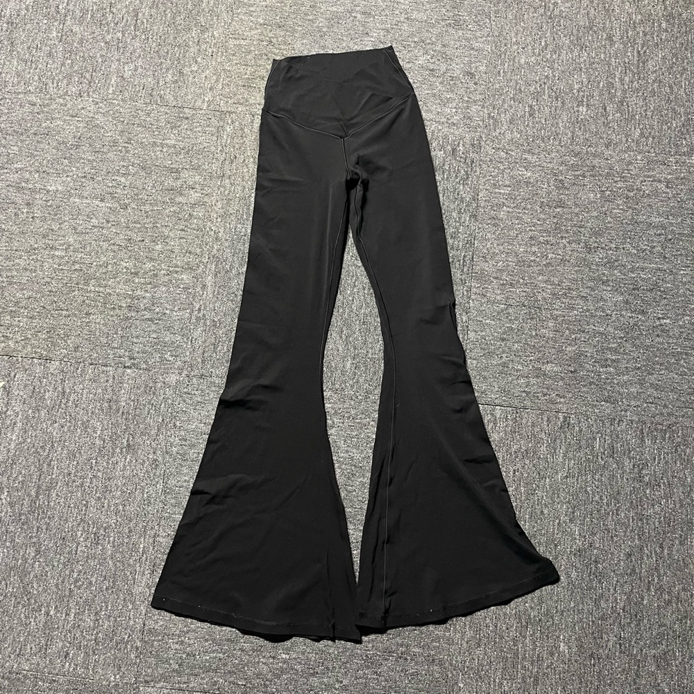 Aerie crossover flares